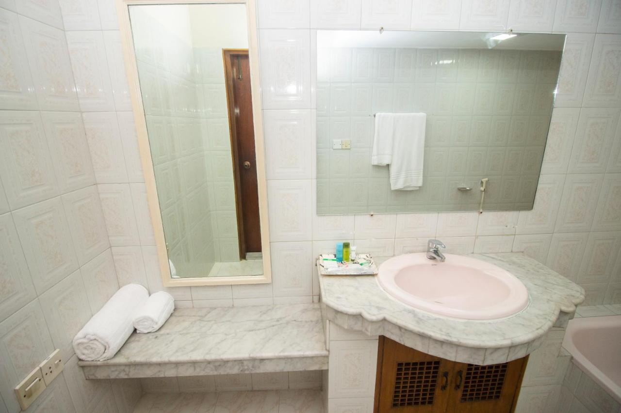 Hotel Suite Palace 다카 외부 사진